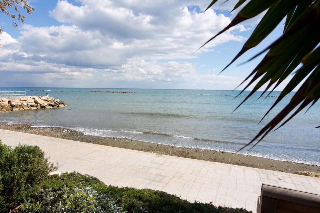 Opera Exclusive Apts By Trulycyprus Limassol Extérieur photo