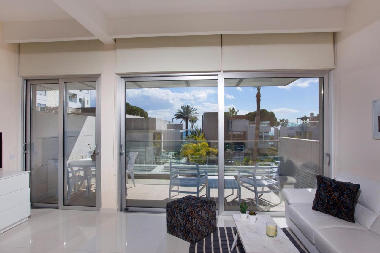 Opera Exclusive Apts By Trulycyprus Limassol Extérieur photo
