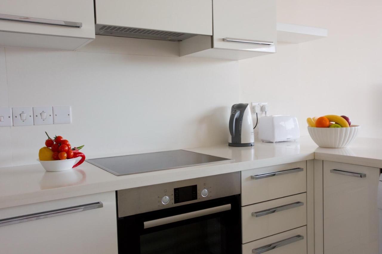Opera Exclusive Apts By Trulycyprus Limassol Extérieur photo