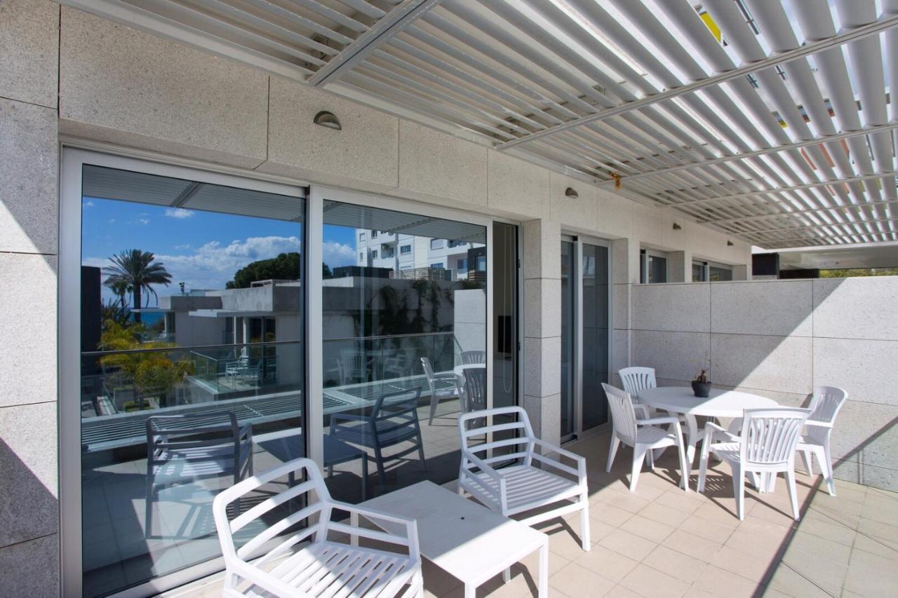 Opera Exclusive Apts By Trulycyprus Limassol Extérieur photo